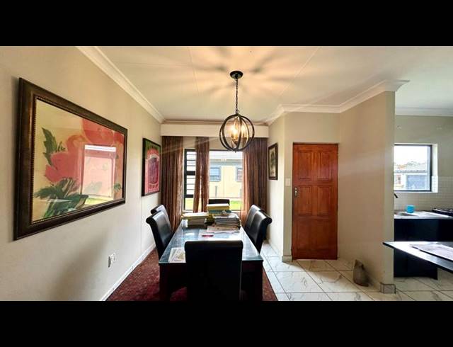 3 BEDROOM HOUSE FOR SALE IN HEATHERVIEW